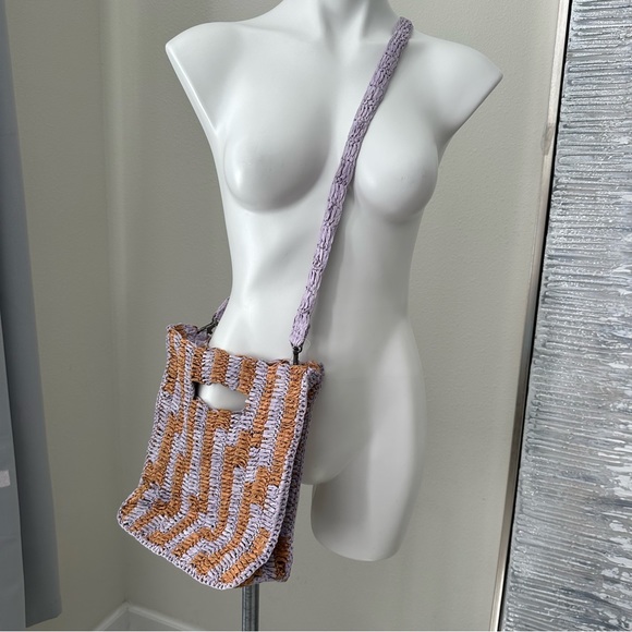 Free People Women’s Brunch Date Clutch - Picture 14 of 16